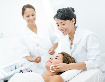 美容師不會溝通？巧用“花言巧語”提升銷售與服務(wù)